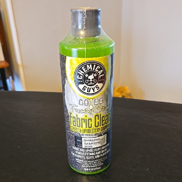 Chemical Guys Foaming Citrus Fabric Cleaner        ✨️NEW ✨️ - Picture 1 of 3